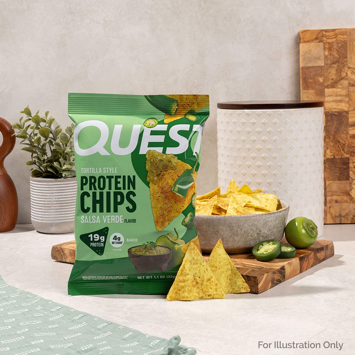salsa-verde-tortilla-style-protein-chips-q4 qst-016419-salsa-verde-tortilla-style-protein-chips_5.jpg